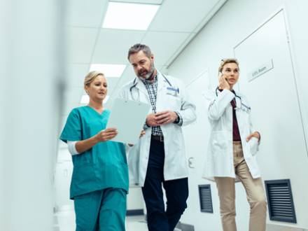 Cook County, IL birth injury lawyer for understaffed or ignored delivery